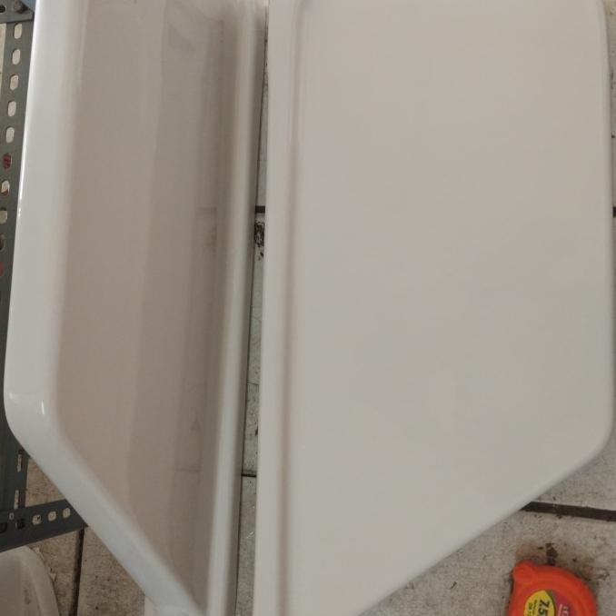 Partisi merk toto A100