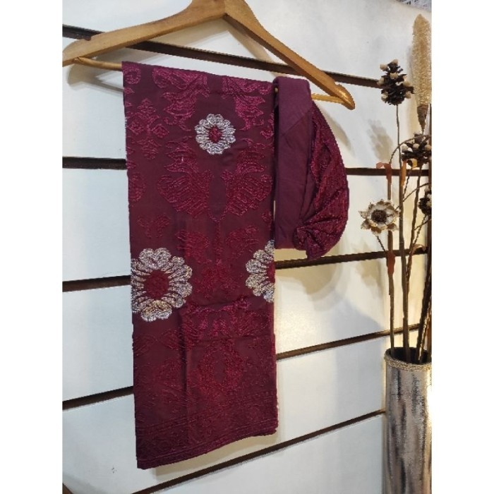 Saput & Udeng Songket Bali