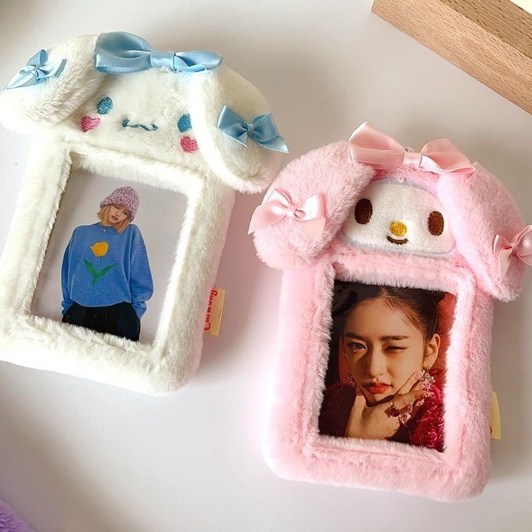 

Un04 Sanrio 3inch Kartun Mewah Kpop Album Card Holder Kartu Bus Bank ID Card Pelindung Display Lengan Siswa Tas Liontin Hadiah Berkualitas