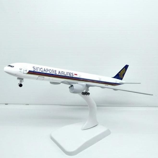 Pesawat Diecast Miniatur Singapore Airlines Medium