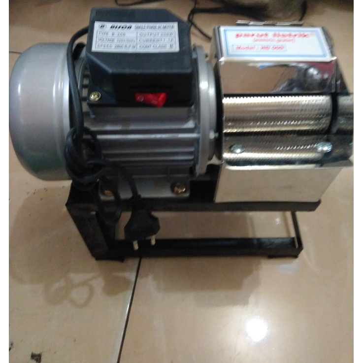 Mesin Parut Kelapa Listrik/Mesin Kelapa Mini