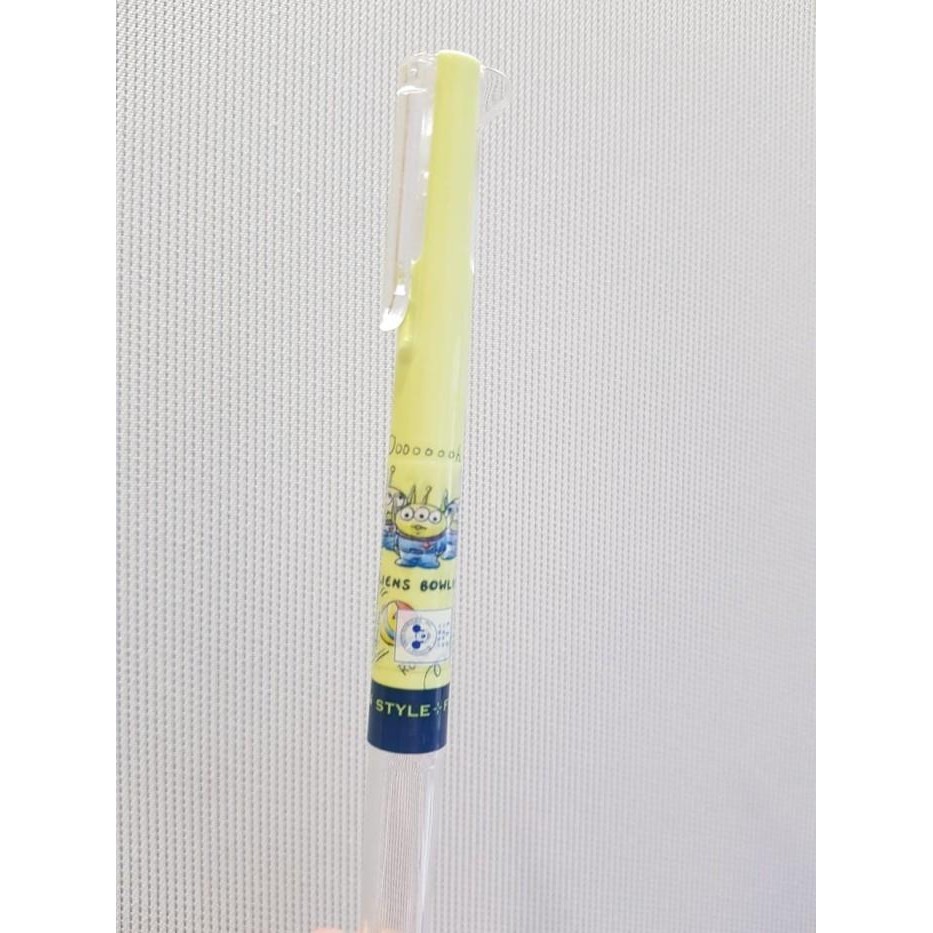 

Pulpen SUKA-SUKA UNI STYLE FIT UE5H-258DS 3 SLOT Import