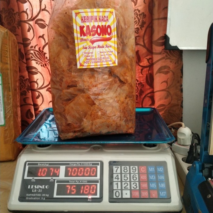 

Keripik Kaca/Keripik Beling Pedas Banget1Kg