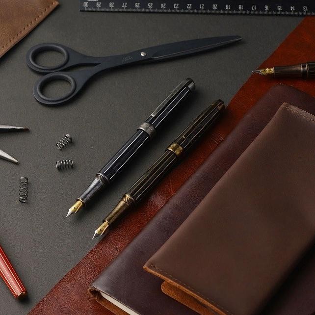 

Jual Laban Antique Ii Fountain Pen