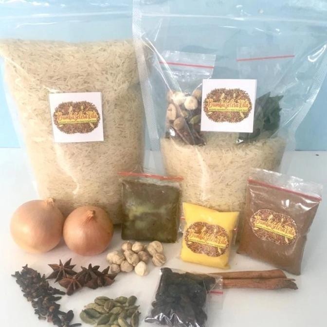 

Beras Basmati 1 Kg Lengkap Dengan Bumbu Kabsah/ Nasi Kabsah Instan H85S