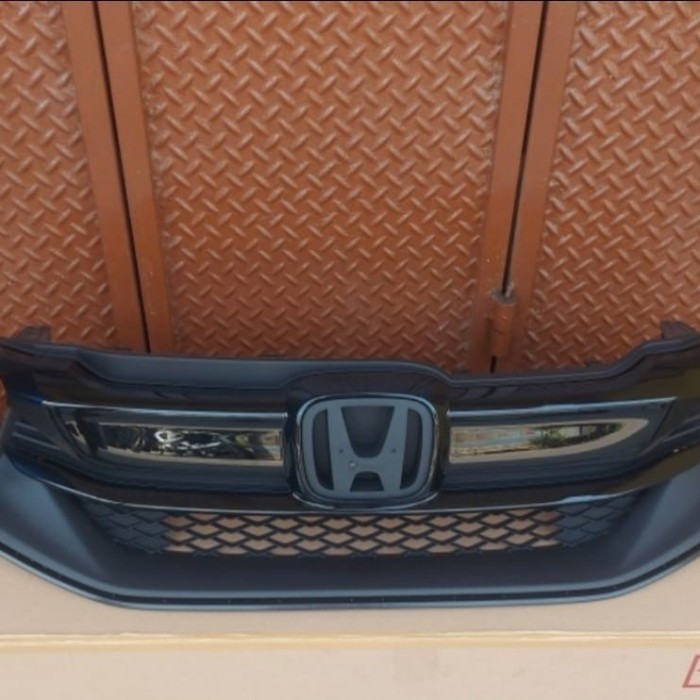 Grill Honda Mobilio RS Facelift Original
