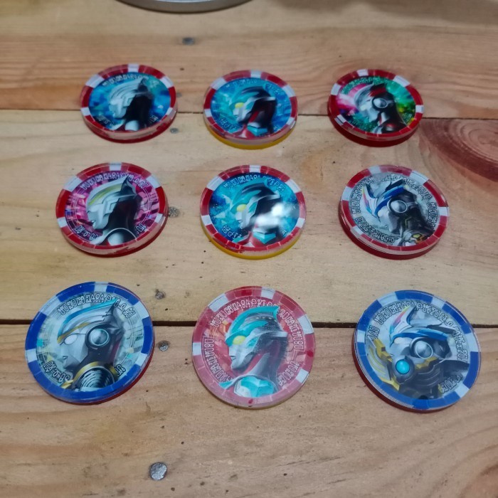 TOP dx z riser ultraman z ultra medal figure ultraman geed galaxy rising