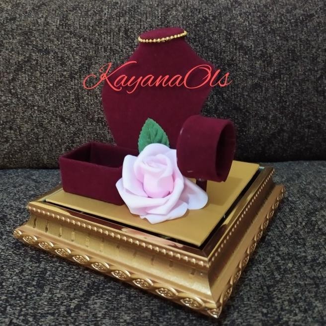 Kotak Tempat Hantaran Seserahan Mahar Perhiasan 1 Set Medium Irritelly