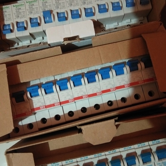 Mcb 2A Modif Abb Schneider Merlin Gerint