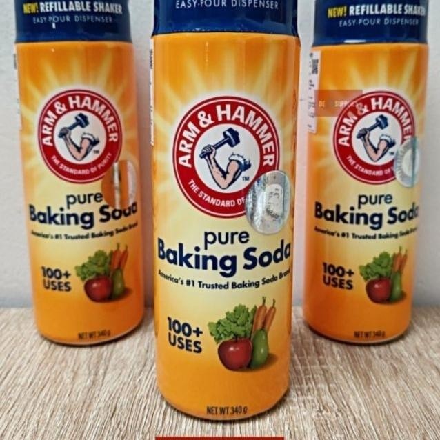 

Arm & Hammer Pure Baking Soda Shaker 340Gr - Serbaguna Soda Kue Usa