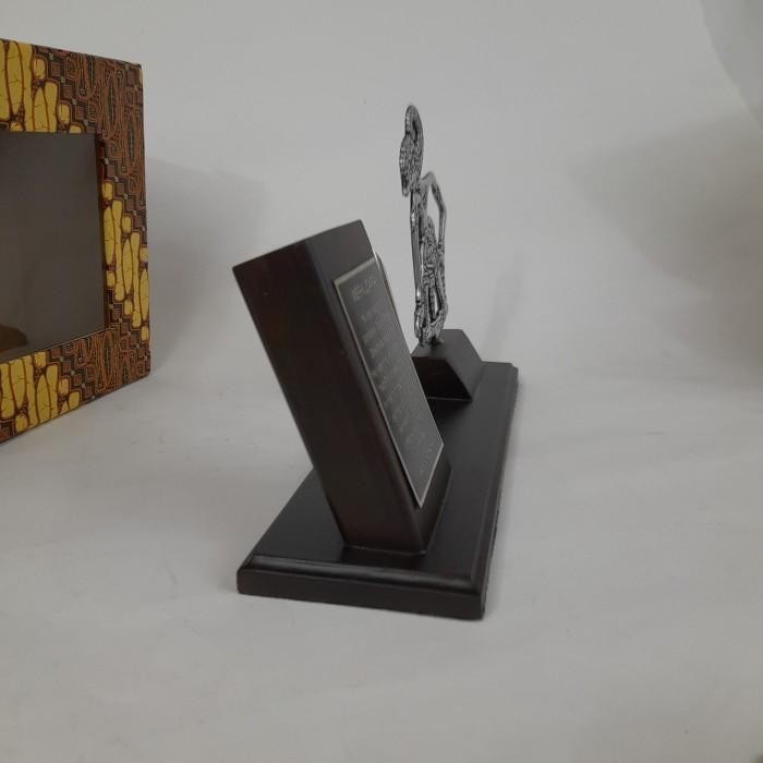 

Tempat Pulpen /Tempat Pulpen Meja /Holder/Motif Wayang Werkudara