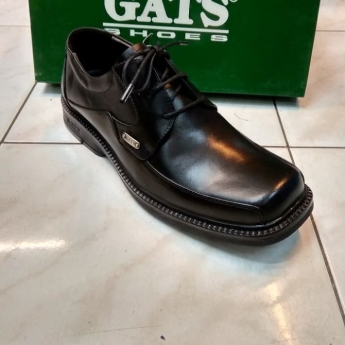 Sepatu Kulit Bertali Gats Hitam Rf 8008