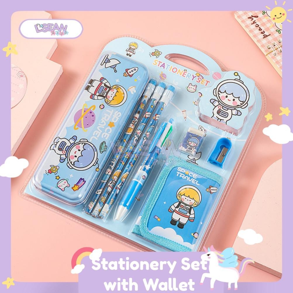 

As23 SET ALAT TULIS ANAK SEKOLAH KARAKTER KARTUN LUCU 8 IN 1 PAKET GIFT BOX STATIONERY KOTAK PENSIL DOMPET PENSIL PENGHAPUS RAUTAN BOLPEN LENGKAP Viral