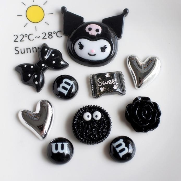 

Stiker 3D aksesoris sandal black kuromi