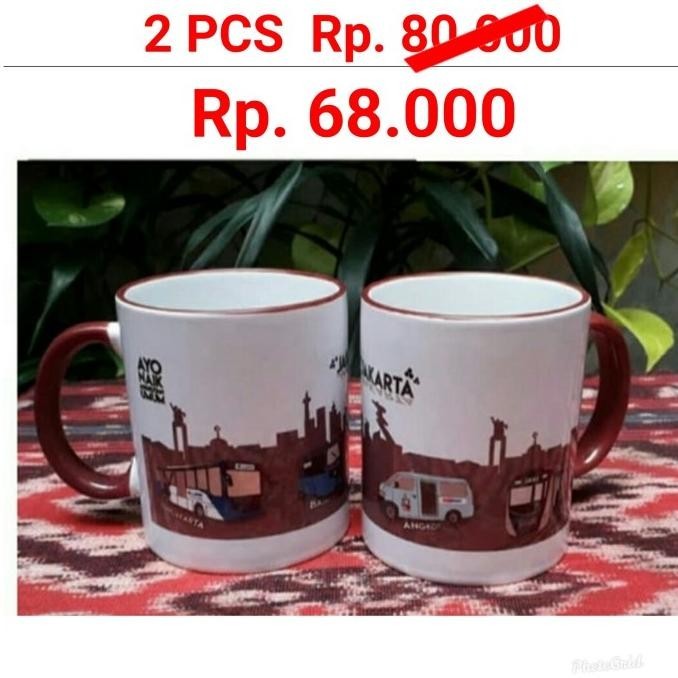 Souvenir pernikahan Cangkir keramik unik 2 pcs warna biru 8x8x9 cm
