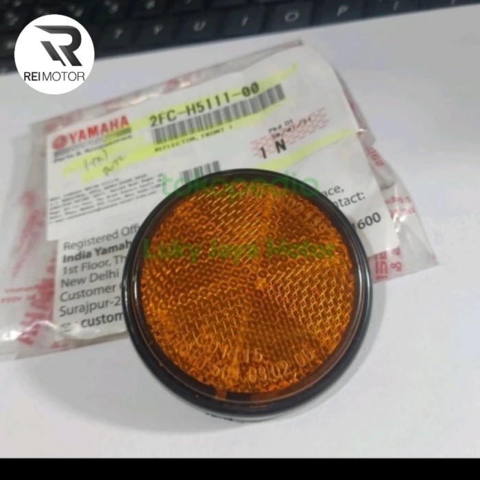 MATA KUCING SPAKBOR BELAKANG XMAX NEW NMAX NEW ORI ASLI YGP 2FC-H5111