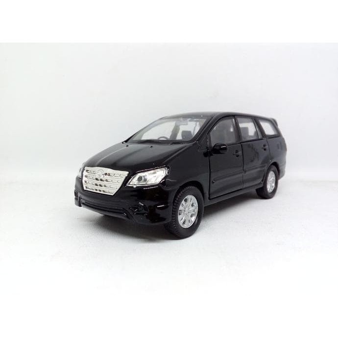 Ane Diecast Miniatur Mobil Murah Toyota Kijang Innova Hitam Diecast Car