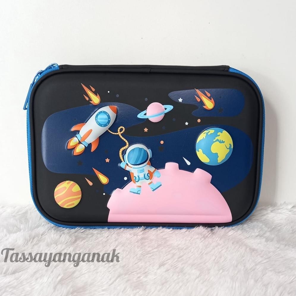 

Terlaris Tempat Pensil Kotak Pensil 3D Motif Cowo Bahan Eva Untuk Anak Tempat Pensil Anak Sekolah Promo