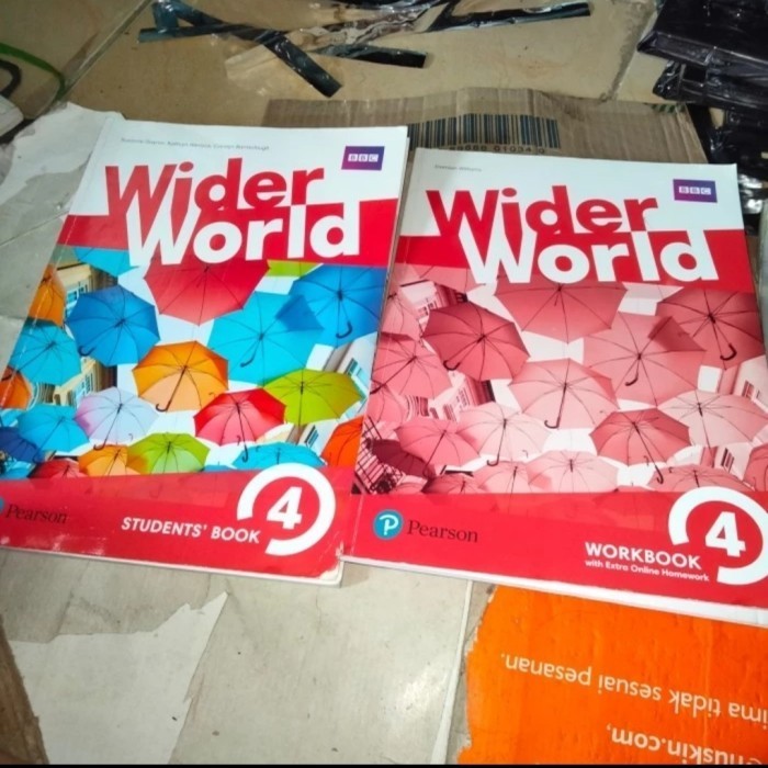 Jual! Wider World 4