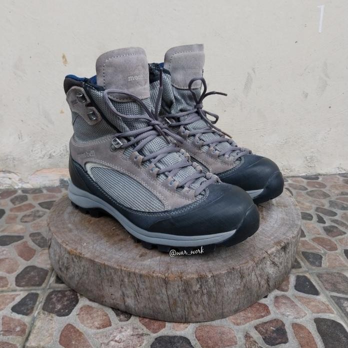 SEPATU OUTDOOR MONTBELL GORETEX