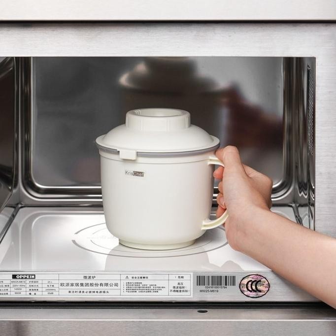 Kris Rcooker Microwave S001