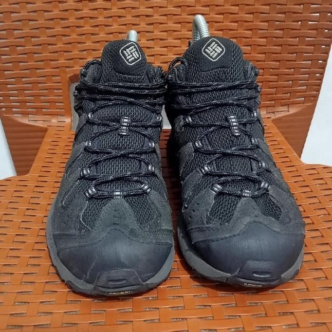 SEPATU HIKING COLUMBIA OUTDOOR 39