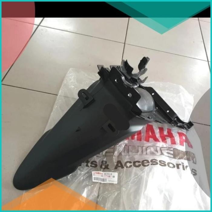 SPAKBOR BELAKANG REAR FENDER YAMAHA ORIGINAL MIO SOUL KARBURATOR 2010