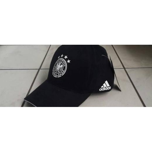 Topi Jerman "Baseball"