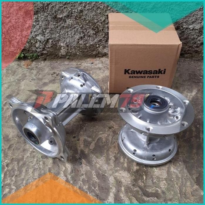 Tromol Set Depan Belakang Ori KLX 150 S L BF & Dtracker Lubang 36 8JVL