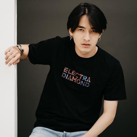 Viral Kaos T-Shirt Electra Diamond Avrora Electra Diamond Premium Pria Wanita Terbaru