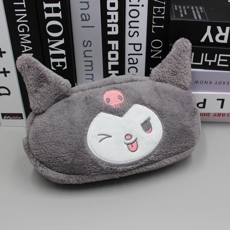 

Diskon Dompet Tempat Pensil Sanrio/ Tempat Kosmetik Bahan Bulu / Tempat Alat Tulis Anak Dewasa Cinnamoroll Kuromi Melody Premium Ss-64