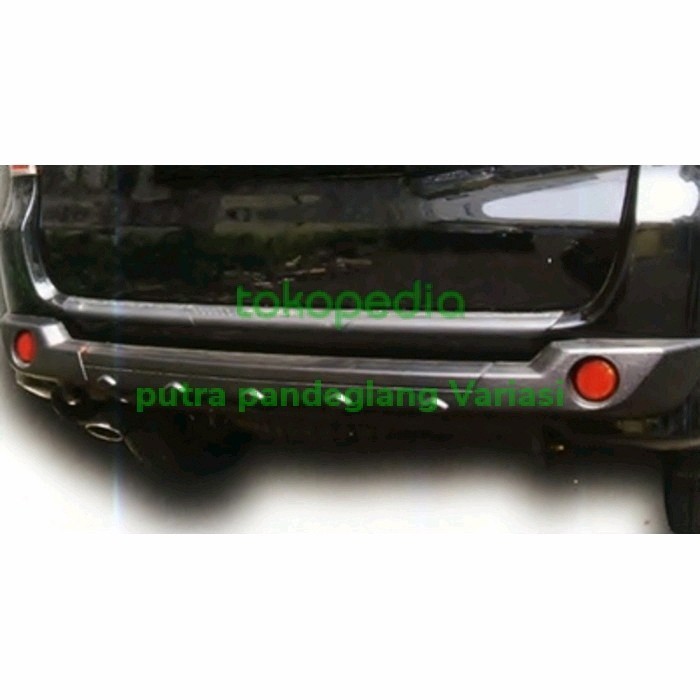 Tanduk Bemper Pengaman Belakang Mobil Toyota Avanza Xenia Lama