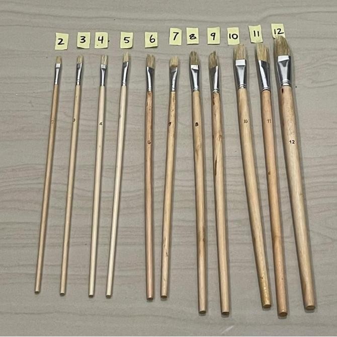 

Kuas lukis gambar foto no7 cat seni paint painting brush harga 12buah TOMS