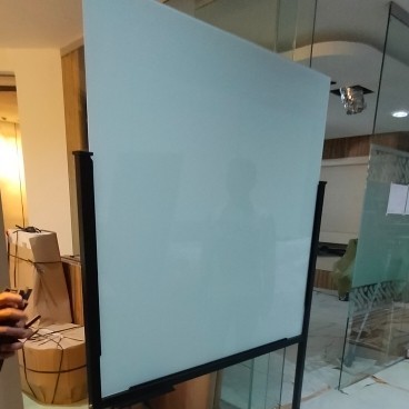 

glass board standing 120 120 Cm