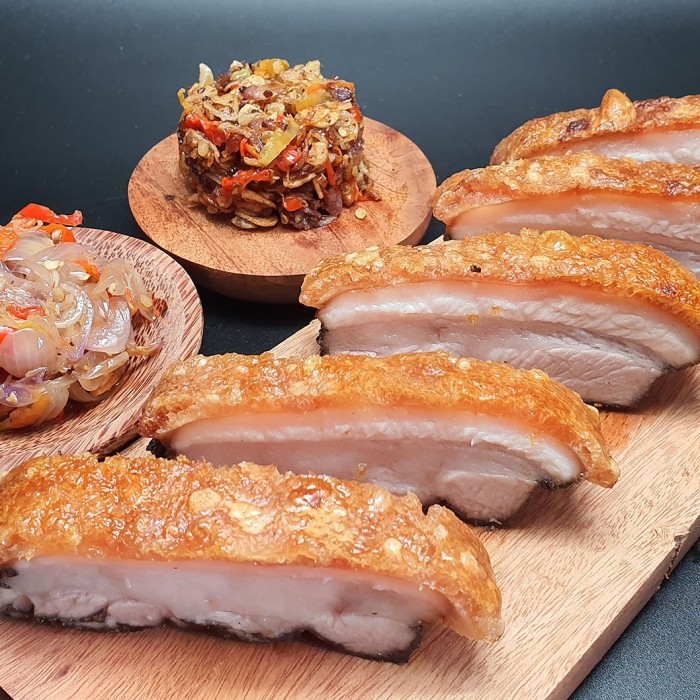 

Babi Krispi Original 500gr ( Bukan Saucu bangka & Siobak biasa )