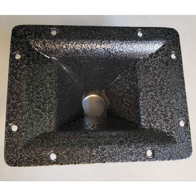 horn 15 x 19 bok custom sound system