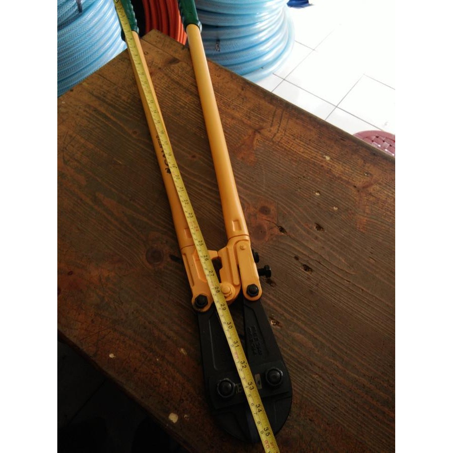 Bagus Gunting Besi Beton 36" Camel