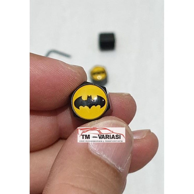 Tutup Pentil Ban Mobil Logo Batman Dengan Kunci L Anti Maling