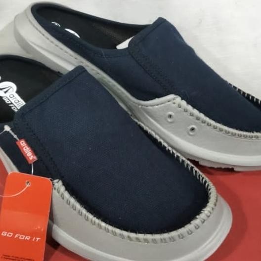 Sepatu Sandal Slop Karet Pria Ardiles Manco Navy