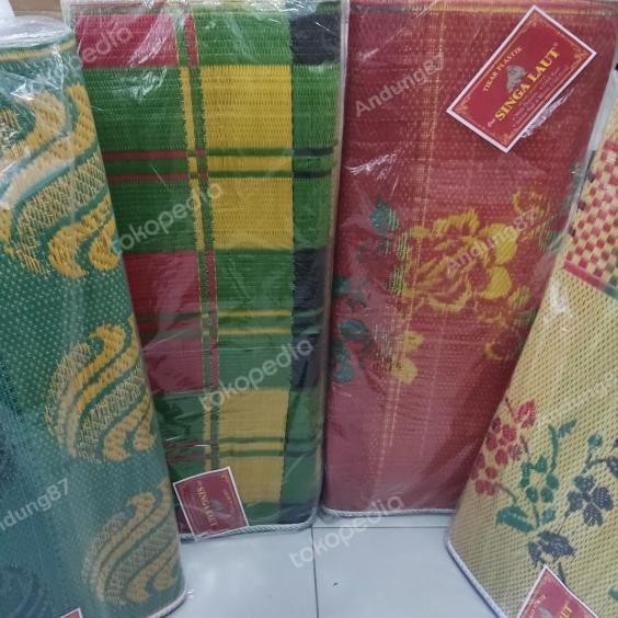 Tikar / Karpet Plastik Lipat Singa Laut Tebal Ukuran 2 X 2 Meter