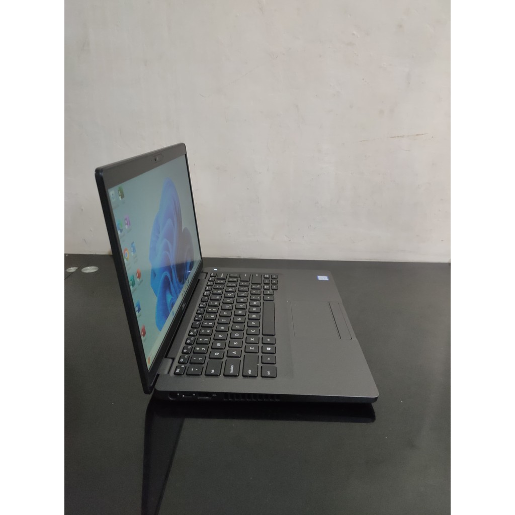 DELL latitude 5400 Touchscreen second i5-8th/8gb/SSD 256gb