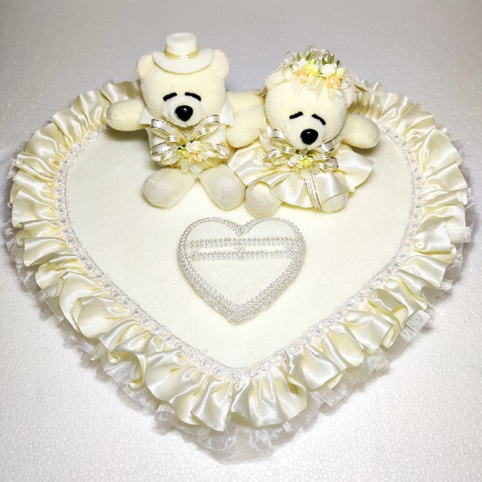 Tempat Cincin Pernikahan (Tunangan, Mahar, Nikah, Seserahan)