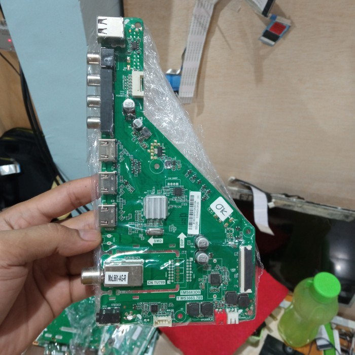 KOMPONEN ELEKTRONIK TV LED PANASONIC TH-55F306G - MB TV TH-55F306G