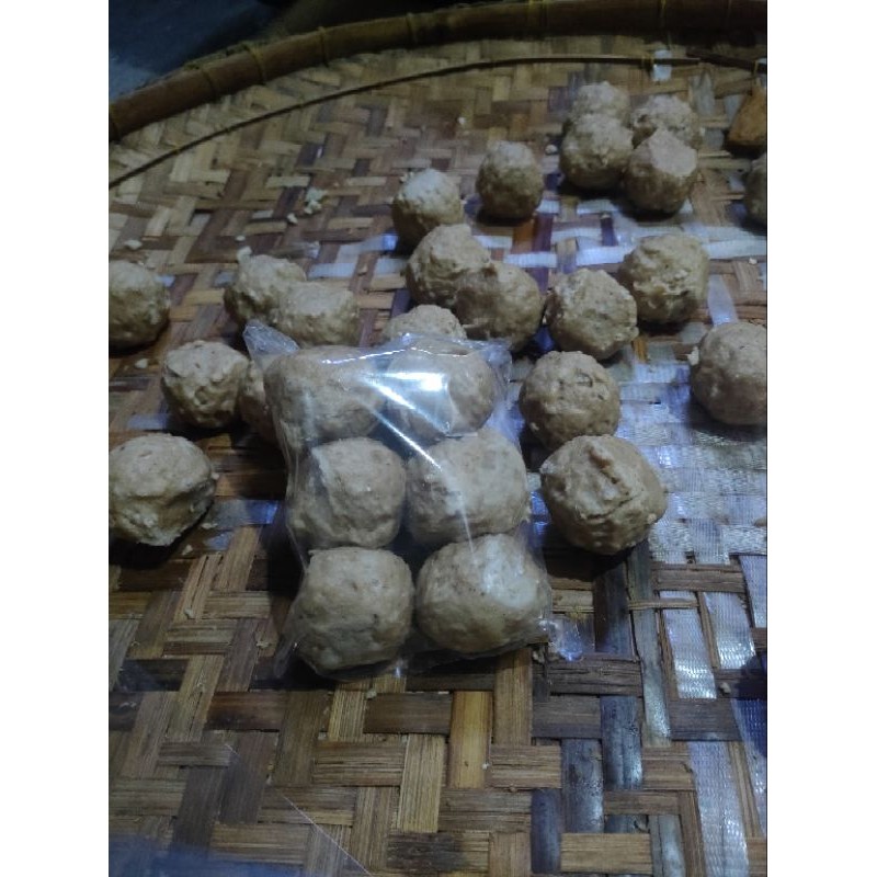 

bakso ayam jumbo