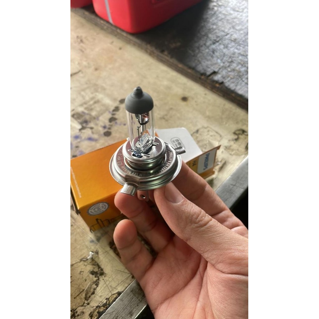 Lampu Mobil Bohlam Halogen H4