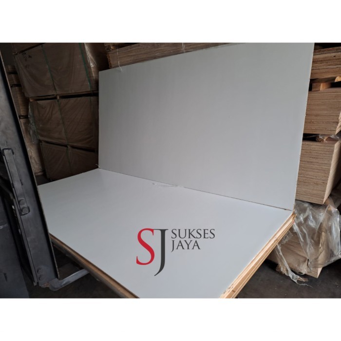 Haehae Triplek Melamin 120X240Cm Putih 6Mm 9Mm 12Mm 15Mm 18Mm