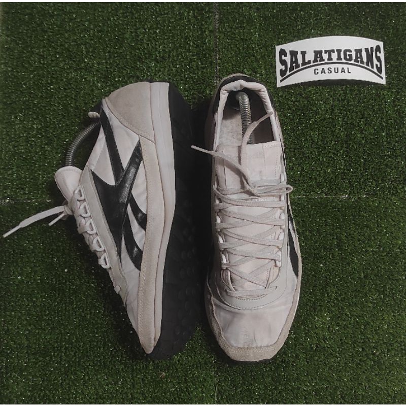 Reebok Aztec Black/White