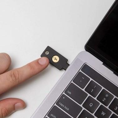 Yubikey Yubico 5 5C Nfc Security Key Usb & Two Factor Authentication