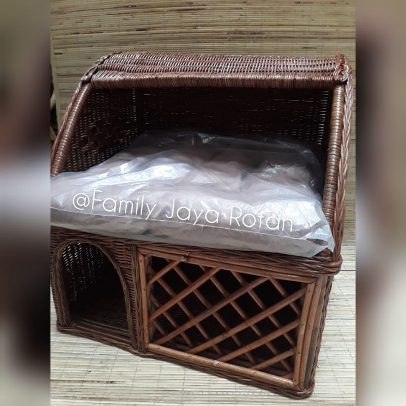 Rumah Kucing Dan Anjing Rotan Jumbo El Rumah Pagar Tingkat