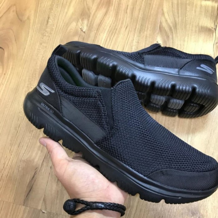 SALE SEPATU PRIA/ SKECHERS ULTRA GO IMPECCABLE Original 40-44